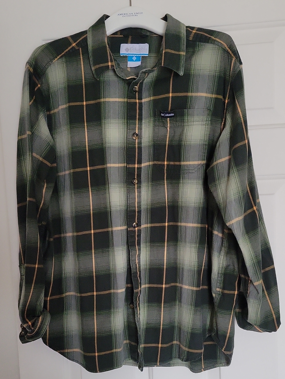 Columbia Dark Green and Tan Plaid Button-Up Shirt